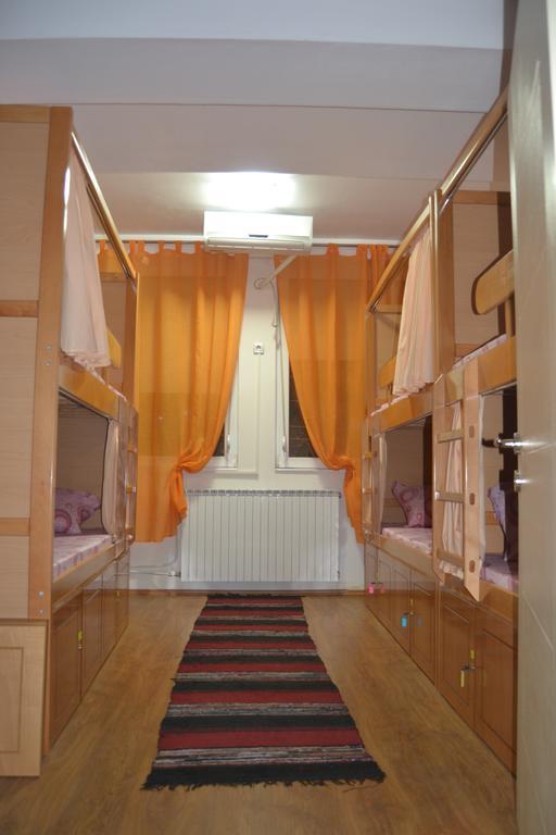 Hostel Valentin 2 سكوبجي الغرفة الصورة