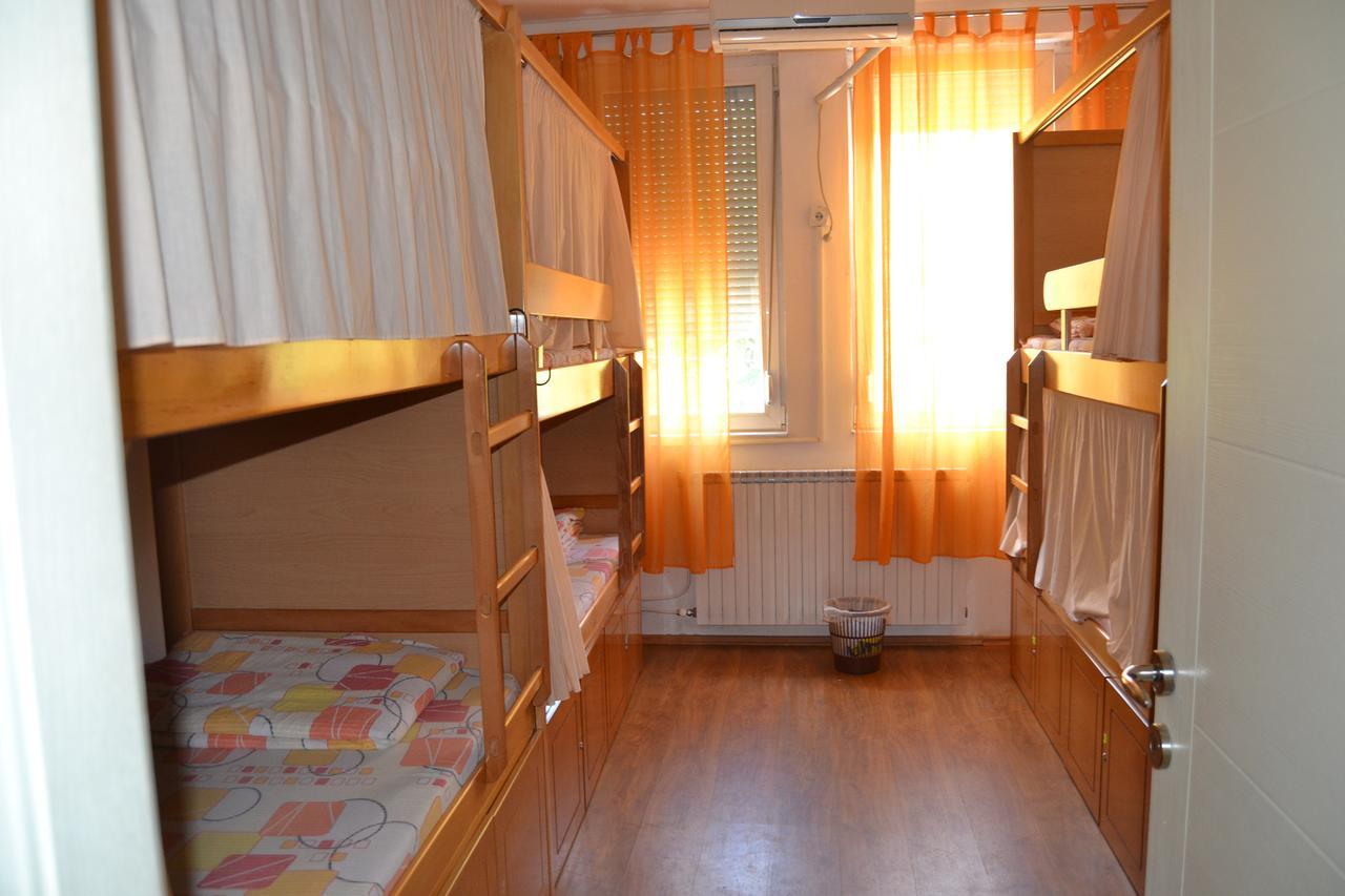 Hostel Valentin 2 سكوبجي المظهر الخارجي الصورة