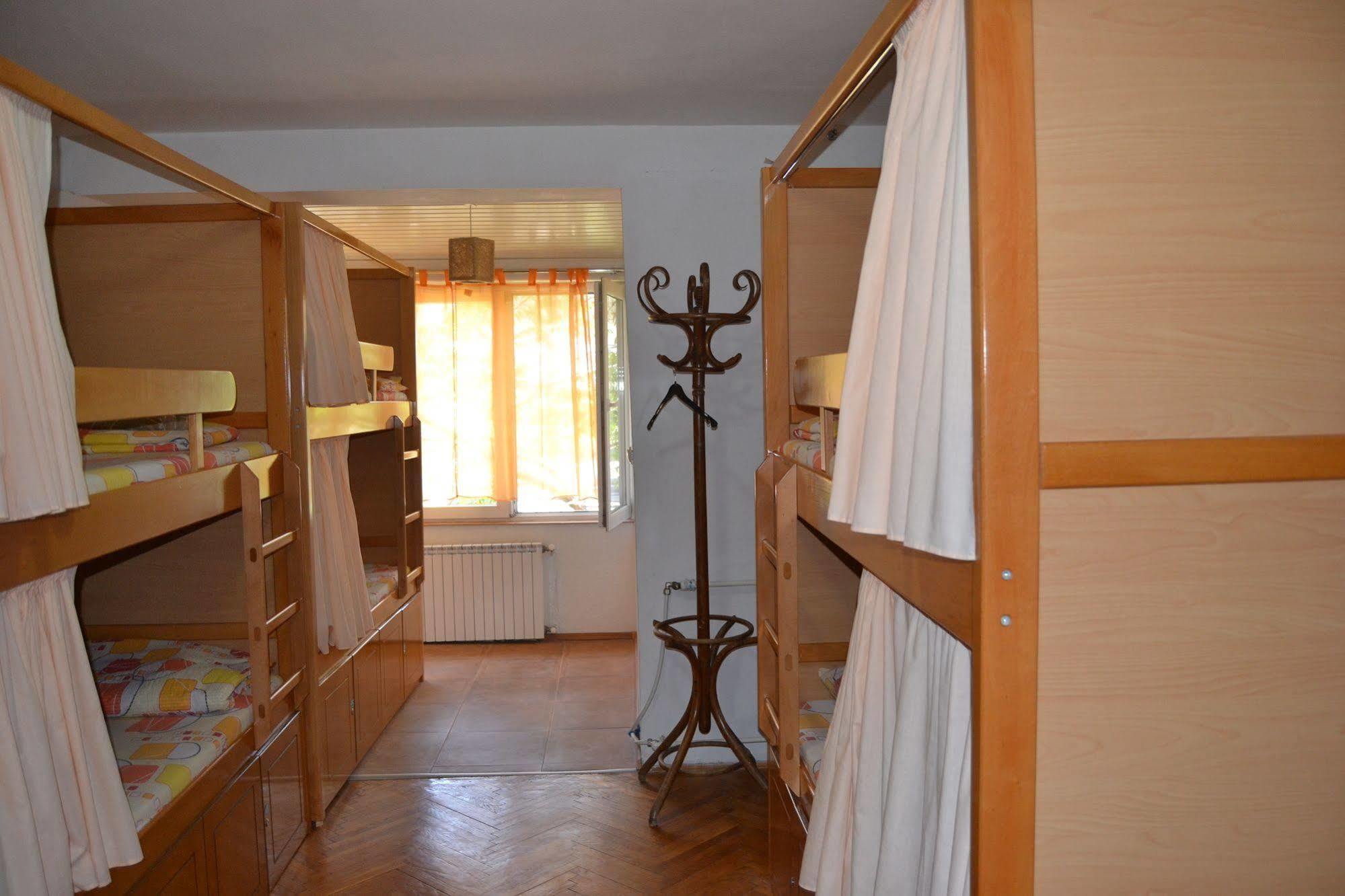 Hostel Valentin 2 سكوبجي المظهر الخارجي الصورة